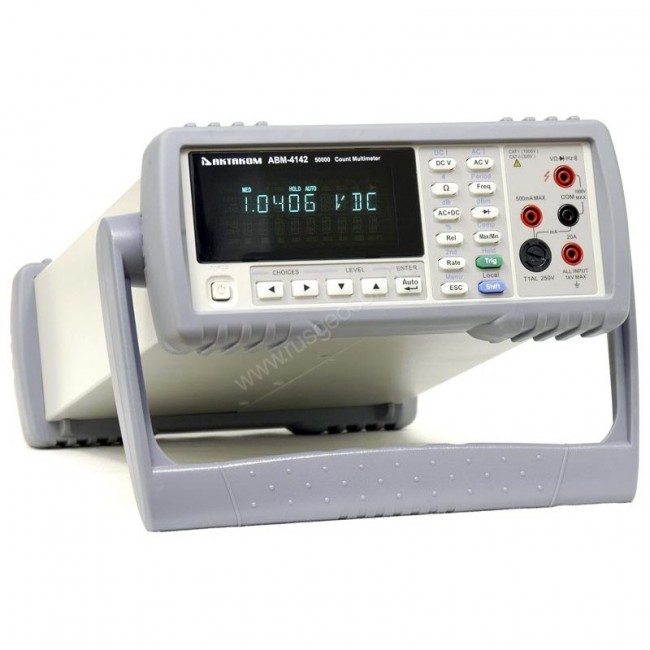 Вольтметр универсальный Актаком АВМ-4142 Вольтметр универсальный Актаком АВМ-4142