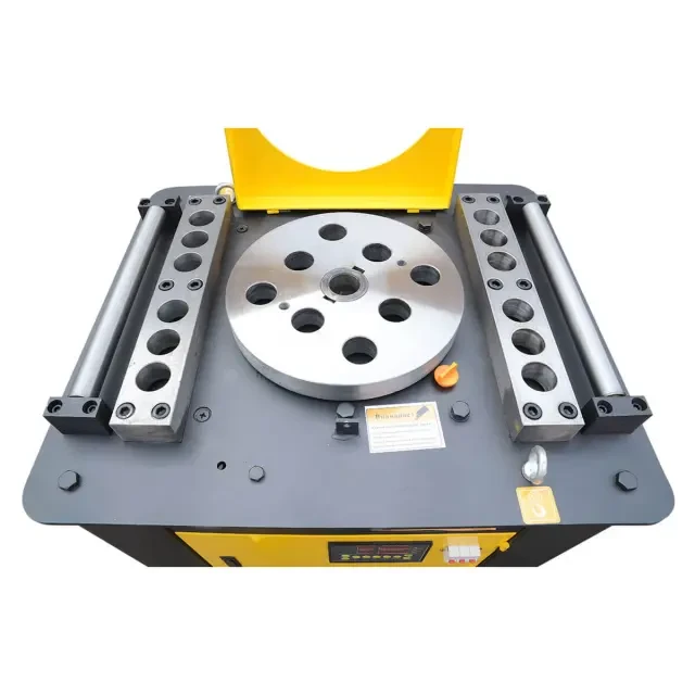 Станок для гибки арматуры TSS GW 52 с ЧПУ Станок для гибки арматуры TSS GW 52 с ЧПУ