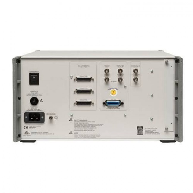 Эталон электропитания Fluke 6125A/50A Эталон электропитания Fluke 6125A/50A