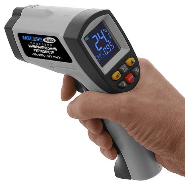 Инфракрасный термометр с цветным дисплеем МЕГЕОН 16950