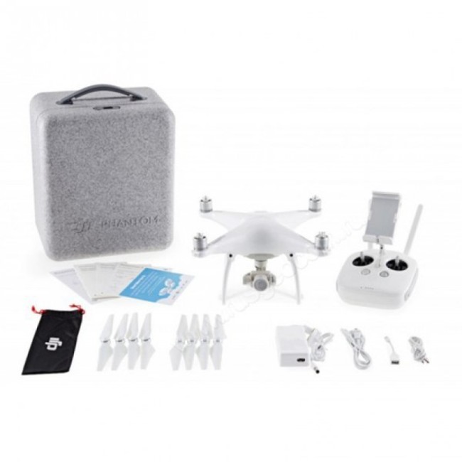 Квадрокоптер DJI Phantom 4 Advanced + 2 доп. батареи Квадрокоптер DJI Phantom 4 Advanced + 2 доп. батареи