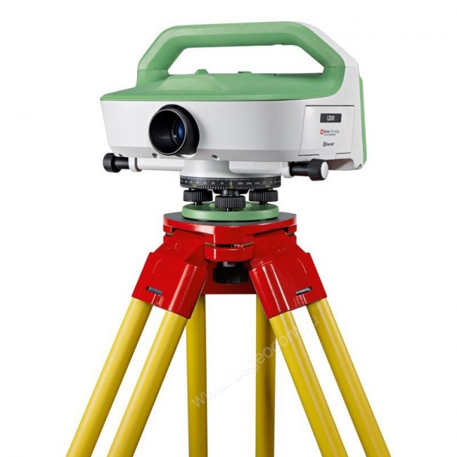 Цифровой нивелир Leica LS10 (0.3 мм) Цифровой нивелир Leica LS10 (0.3 мм)