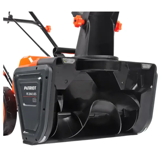 Снегоуборщик аккумуляторный Patriot PE 2842 UES с 2хАКБ 4 Ач + ЗУ двойное