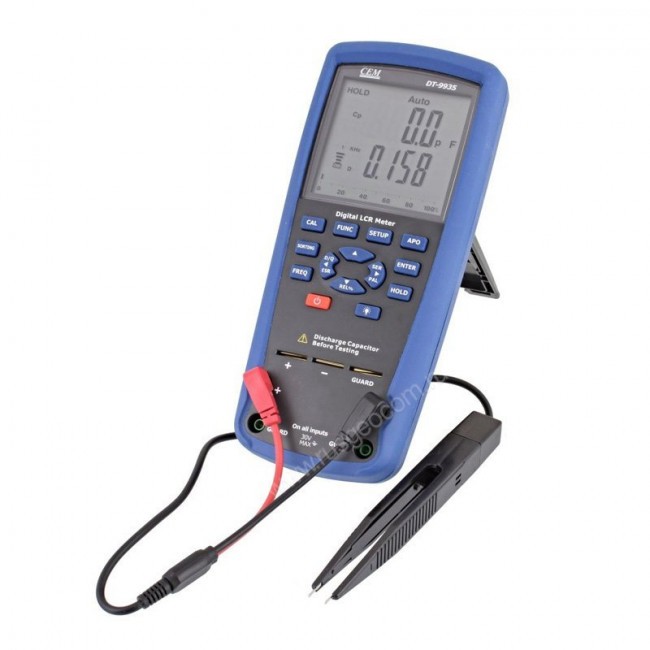Цифровой мультиметр CEM DT-9935
